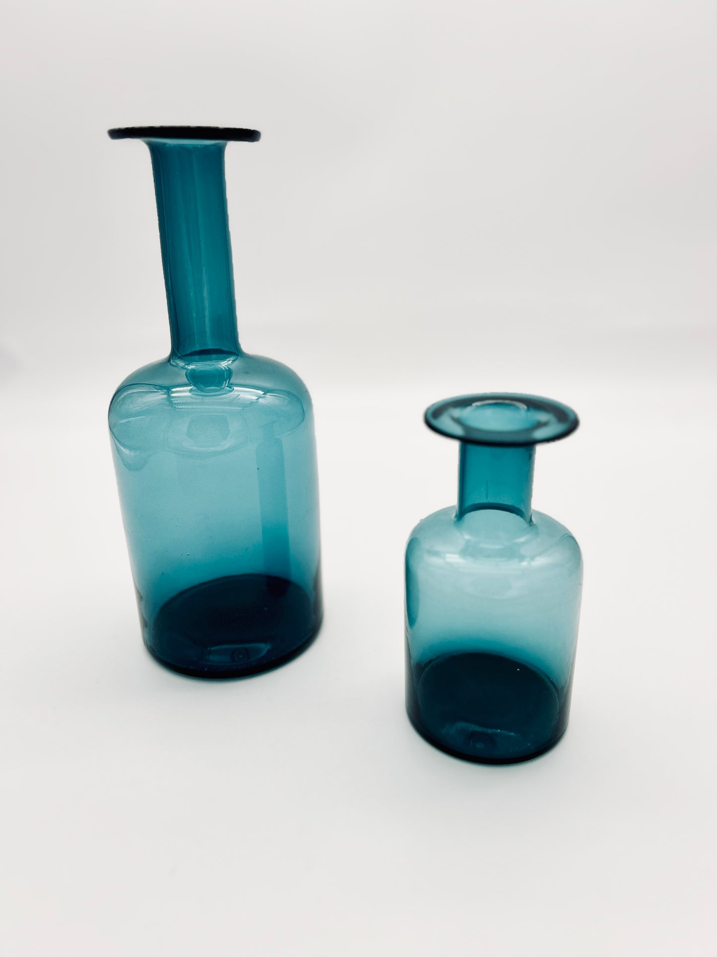 Vase petit modèle, verre bleu, Otto Brauer, Holmegaard, 60s
