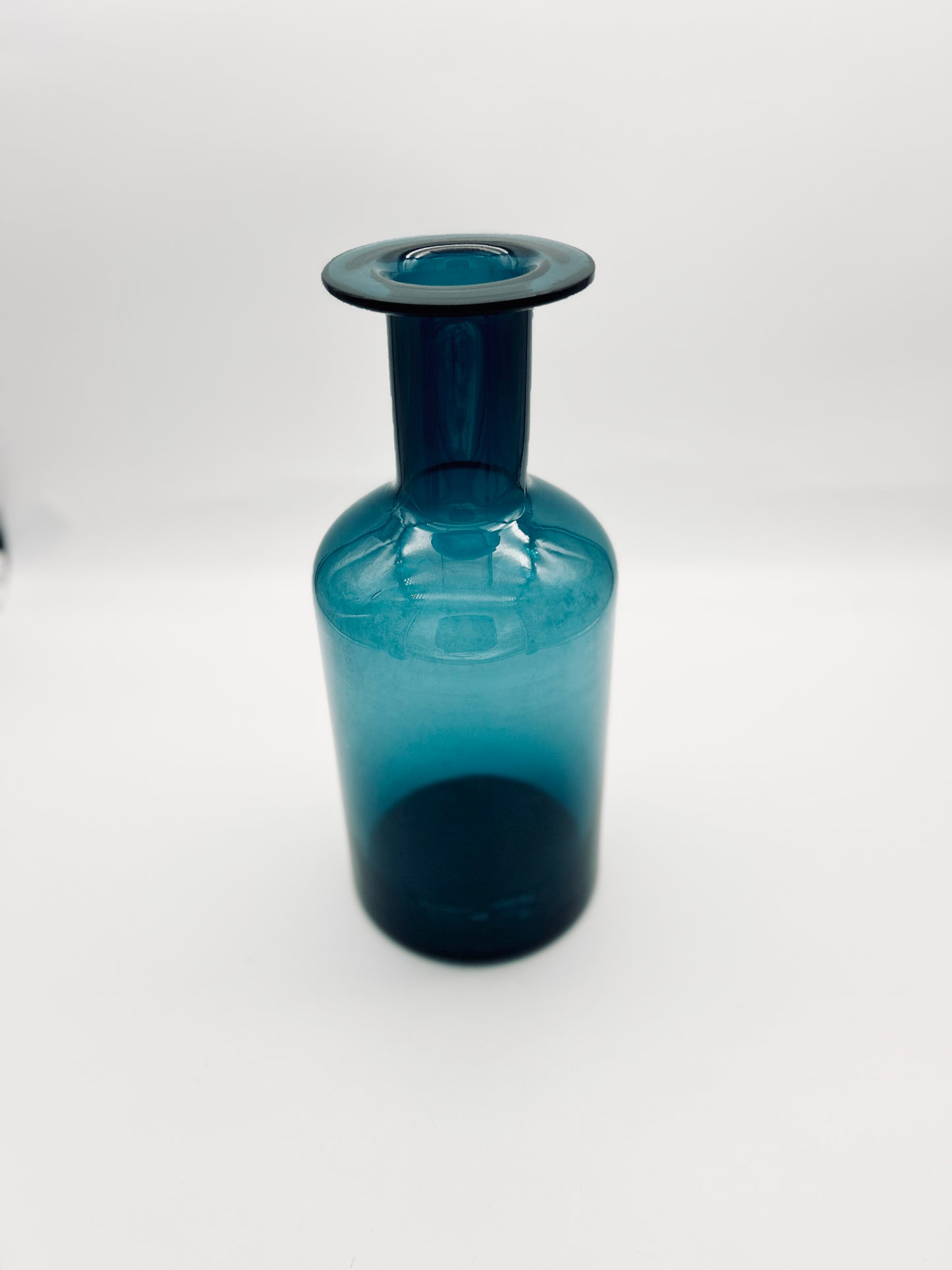 Vase grand modèle en verre bleu, Otto Brauer, Holmegaard, 60s