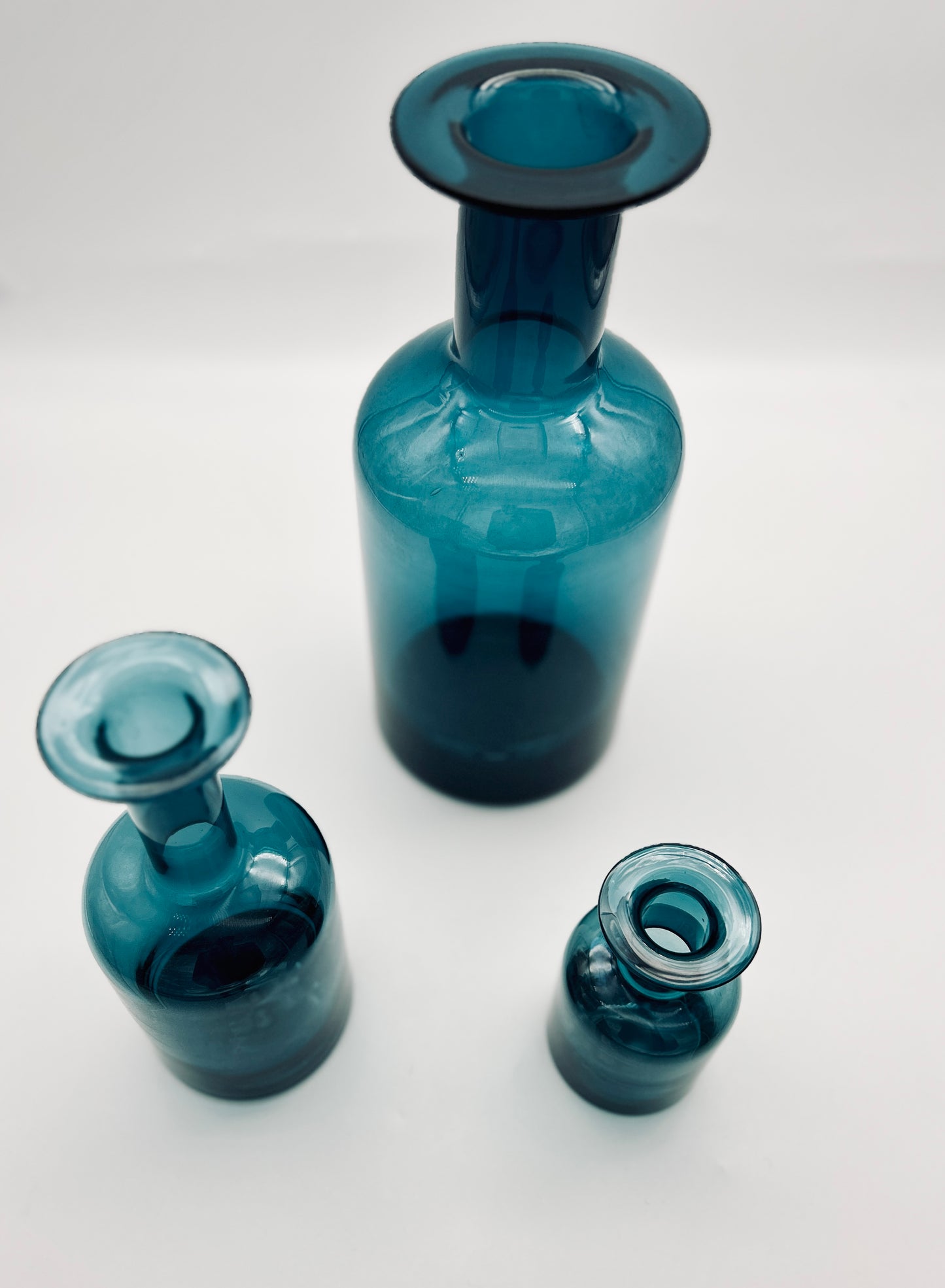 Vase grand modèle en verre bleu, Otto Brauer, Holmegaard, 60s