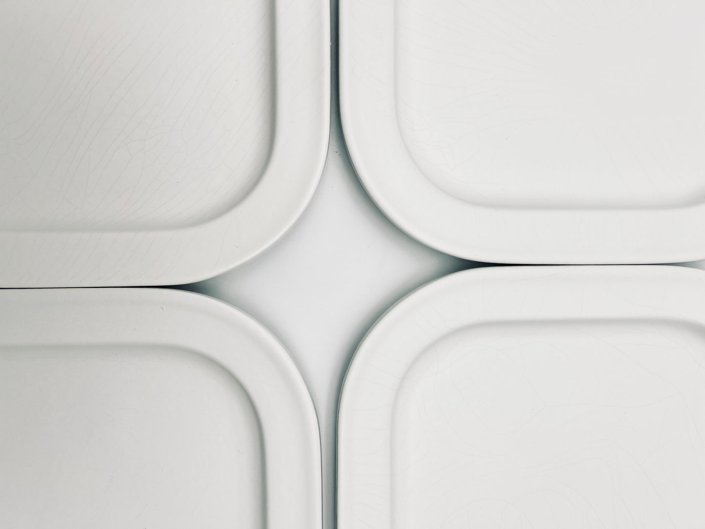 Grandes assiettes,Square, Makio Hasuike, Arnolfo di Cambio, ceramiche Ravelli 70