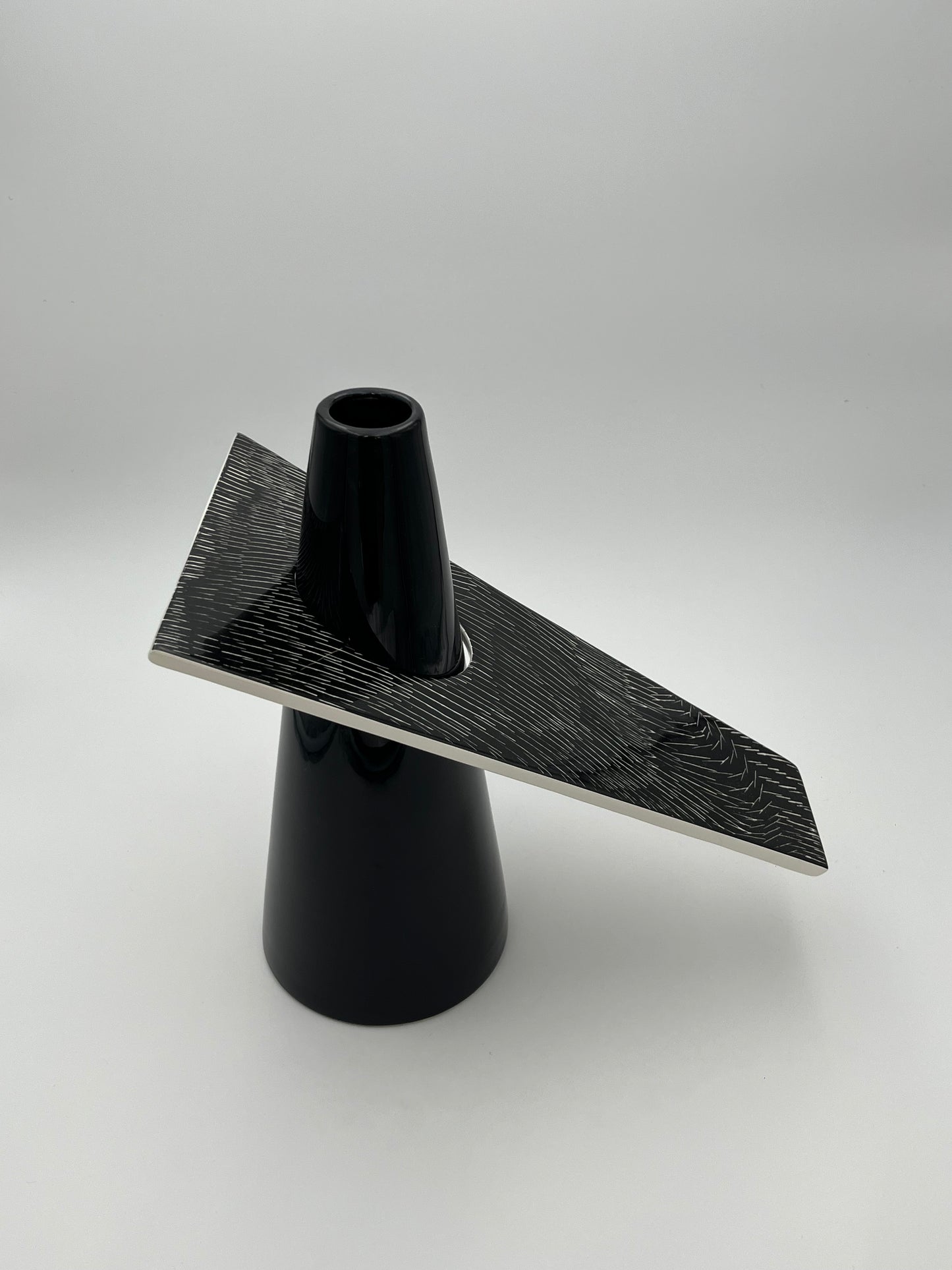 Vase Colletto noir Superego, Alessandro Mendini, Italie, 2006