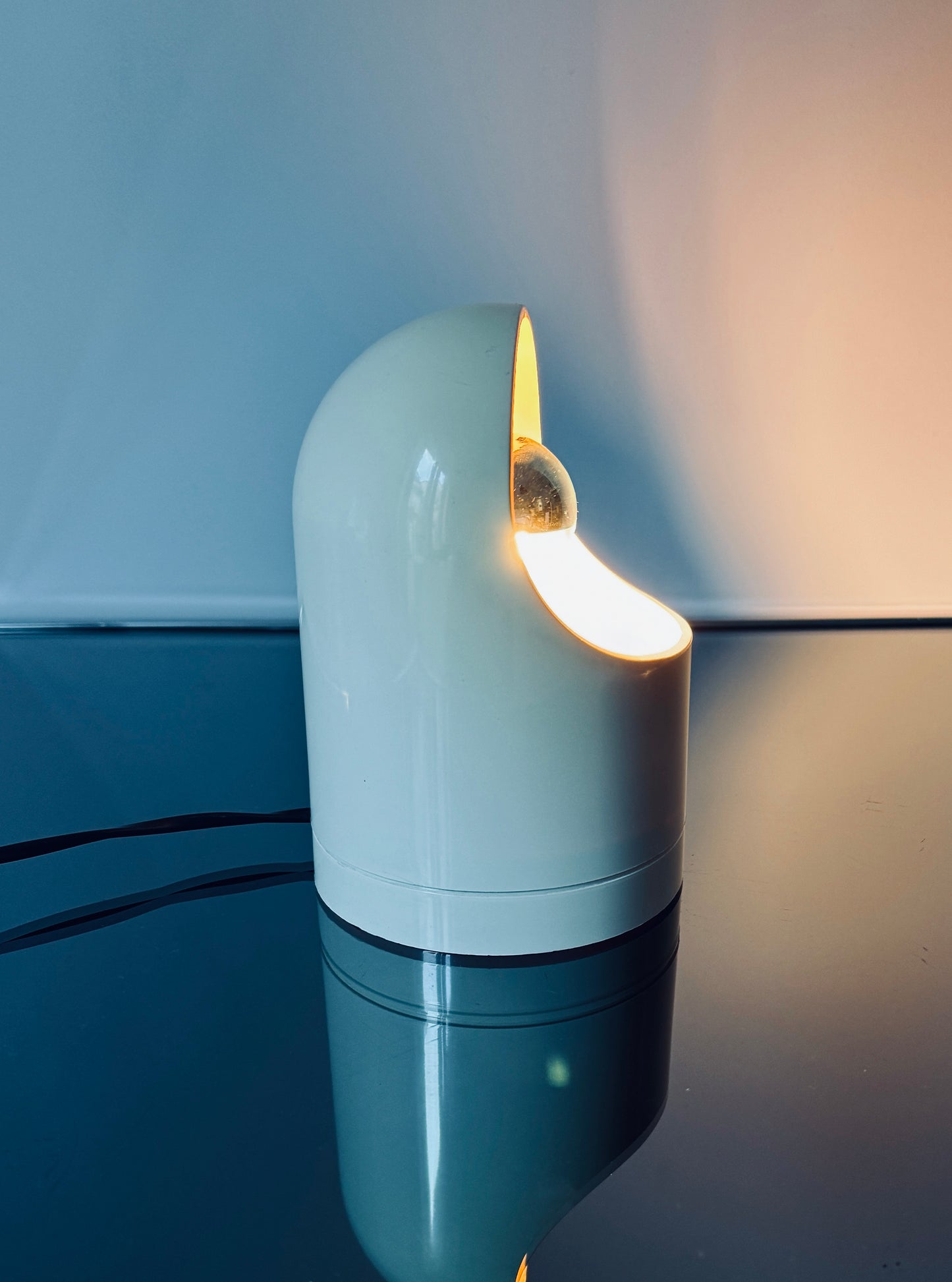 Lampe à poser space age, Makio Hasuike, Gedy, Italie, 70s