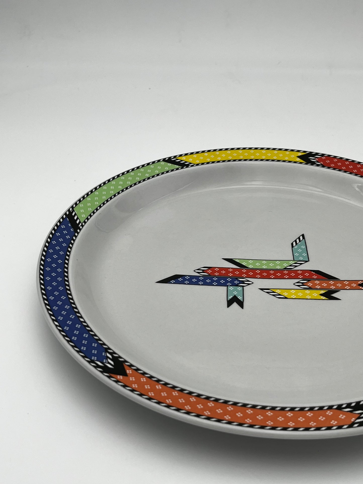 Ensemble en céramique graphique memphis, 'Idea' Mancioli, 80s