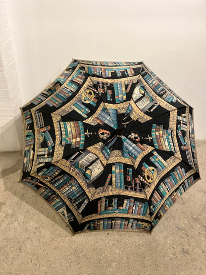 Parapluie Piero Fornasetti, fond noir "bibliothèque", 80s