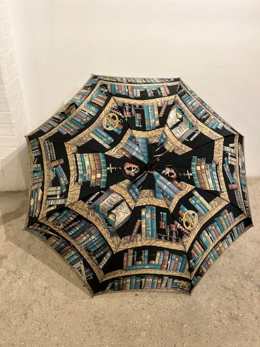 Parapluie Piero Fornasetti, fond noir "bibliothèque", 80s