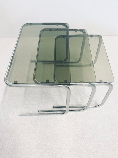 Tables Gigognes Milo Baughman en Chrome et Verre Fumé, 70s