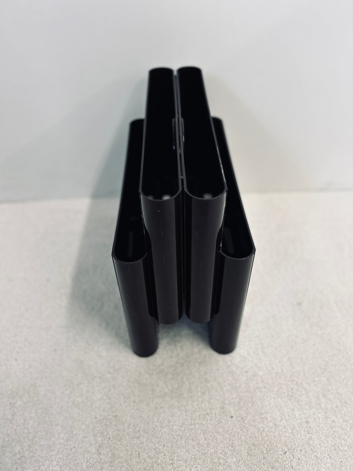 Porte-revues marron 4 compartiments, Giotto Stoppino, Kartell, 70s
