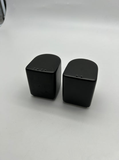Salière et poivrière noires, Square, Makio Hasuike, Ravelli, 70s
