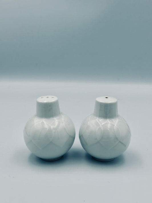 Lotus salt and pepper shakers, Bjorn Wiinblad, Rosenthal, 70s