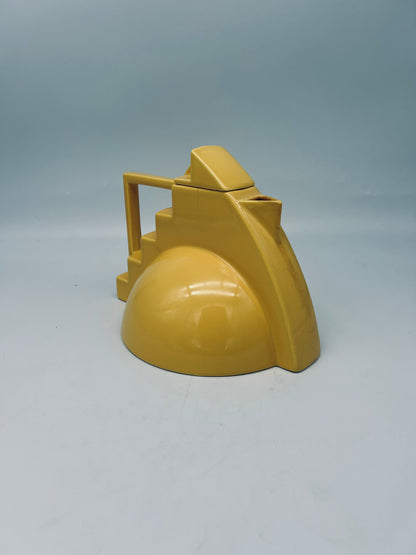 Théière postmoderne jaune, Pierre Casenove, Salins Studio, 80s