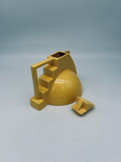 Théière postmoderne jaune, Pierre Casenove, Salins Studio, 80s