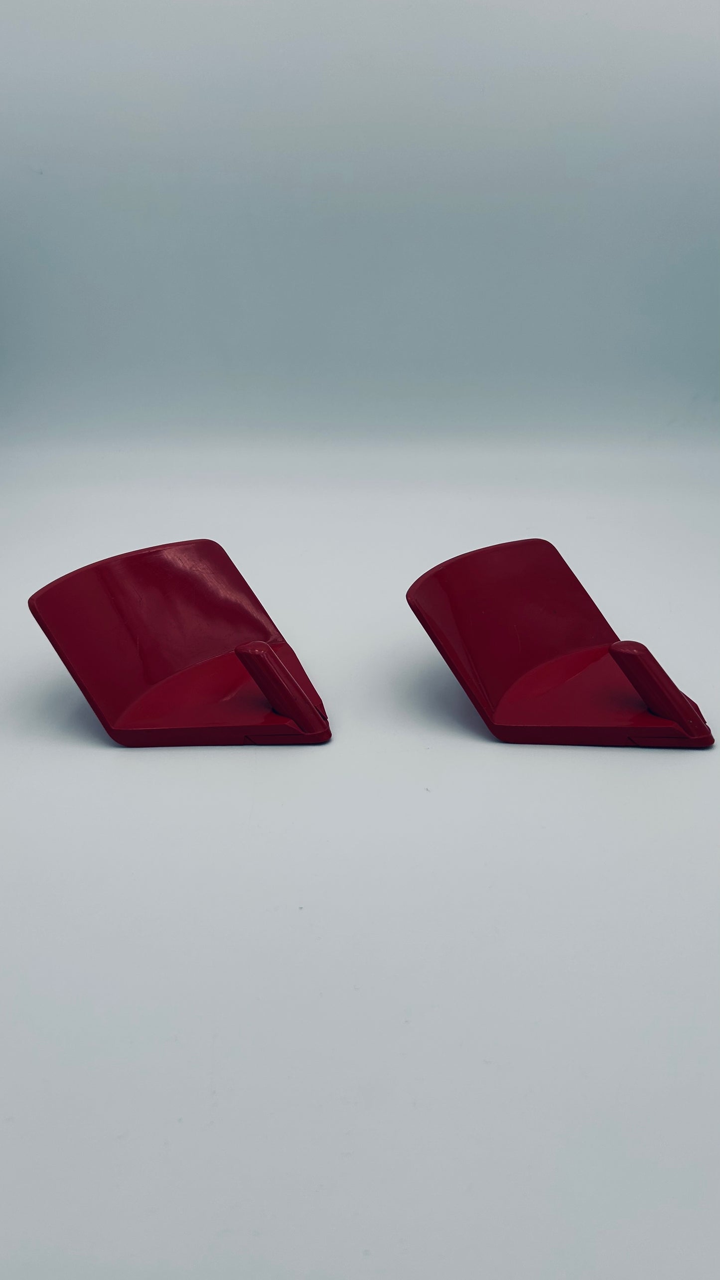 Patères space age Ambrogio Rossari rouges, GEDY, Italie 70s