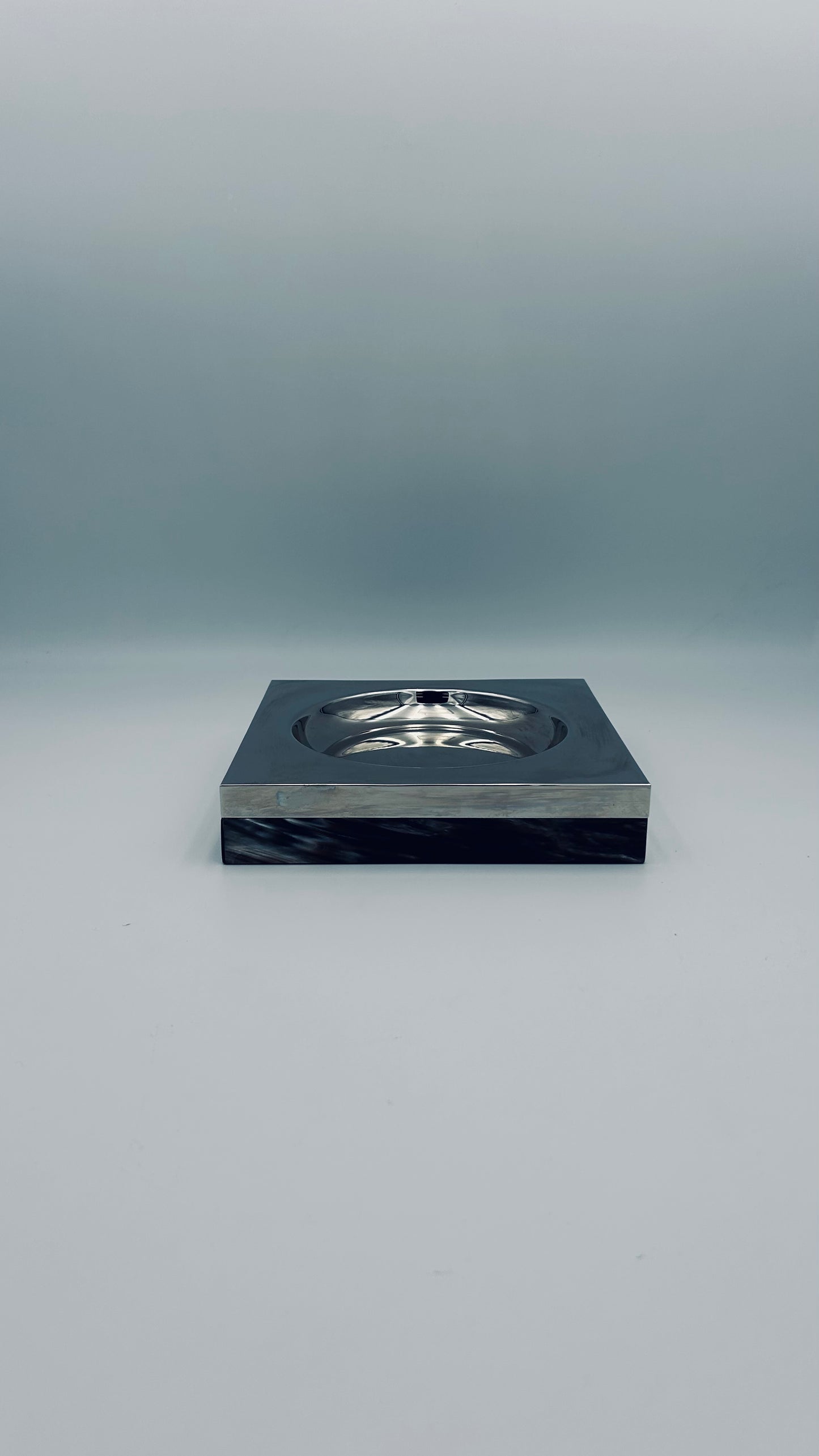 Cendrier carré, corne et métal, Ronson, 70s