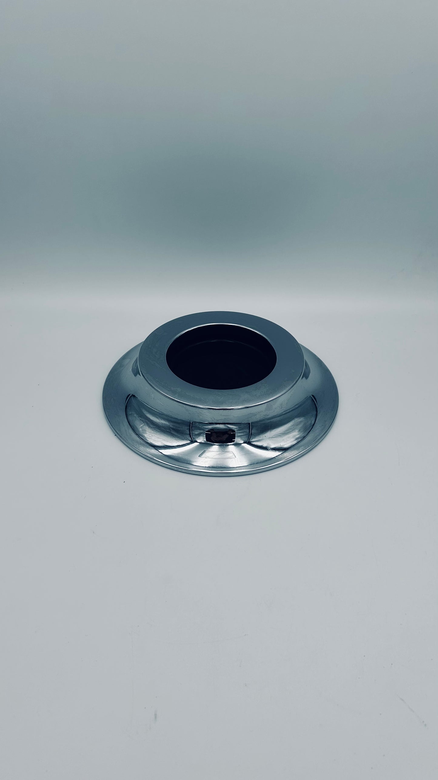 Cendrier acier, Ufficio Progetti, Guzzini, Italy, 70s