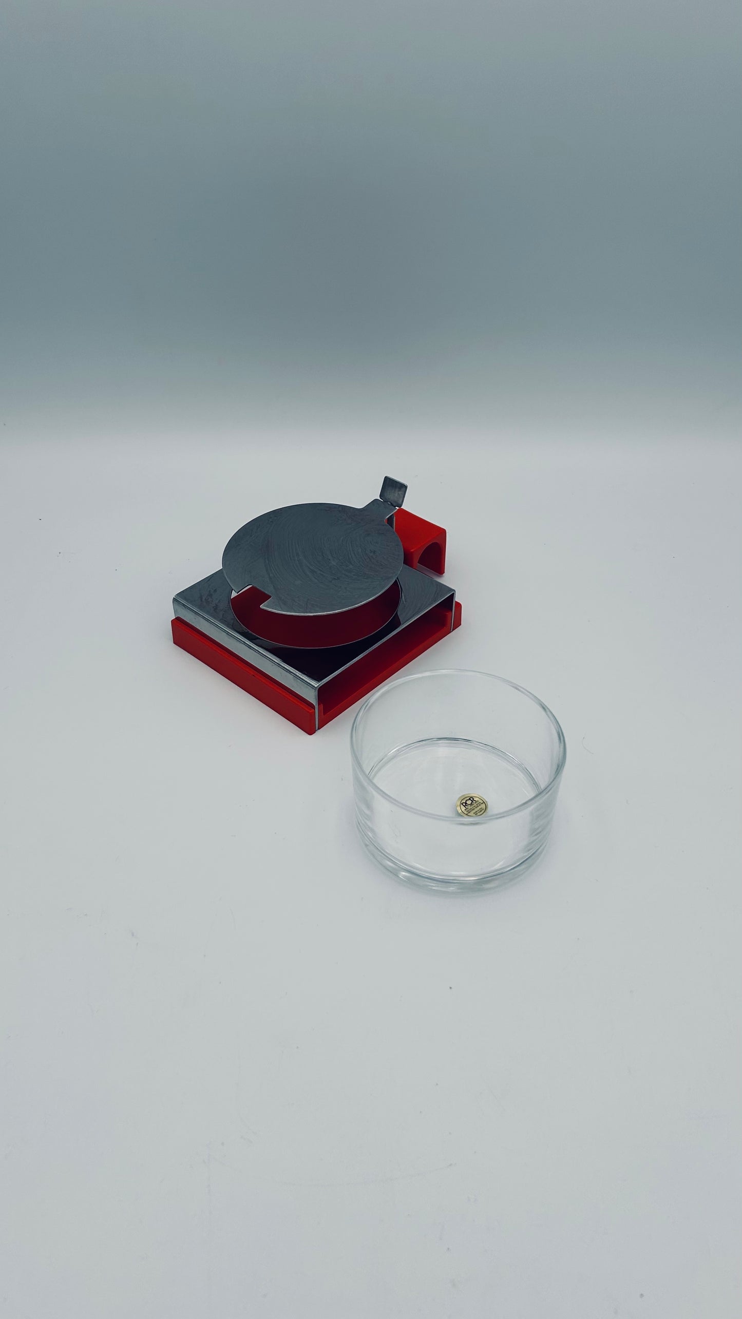 Pot à parmesan rouge, Abert, Italie, 70s