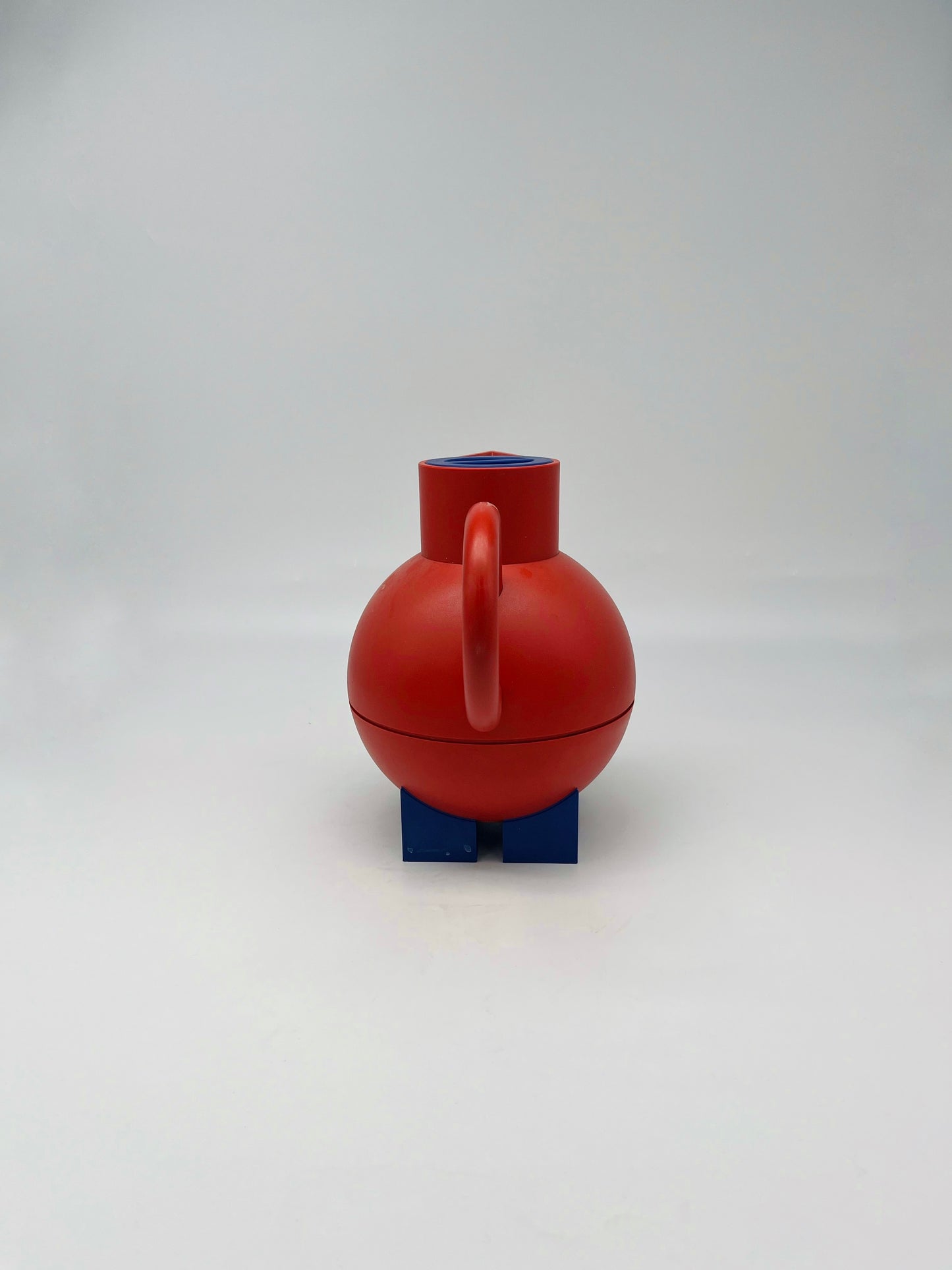 Euclid red thermos, Michael Graves, Alessi, 90s