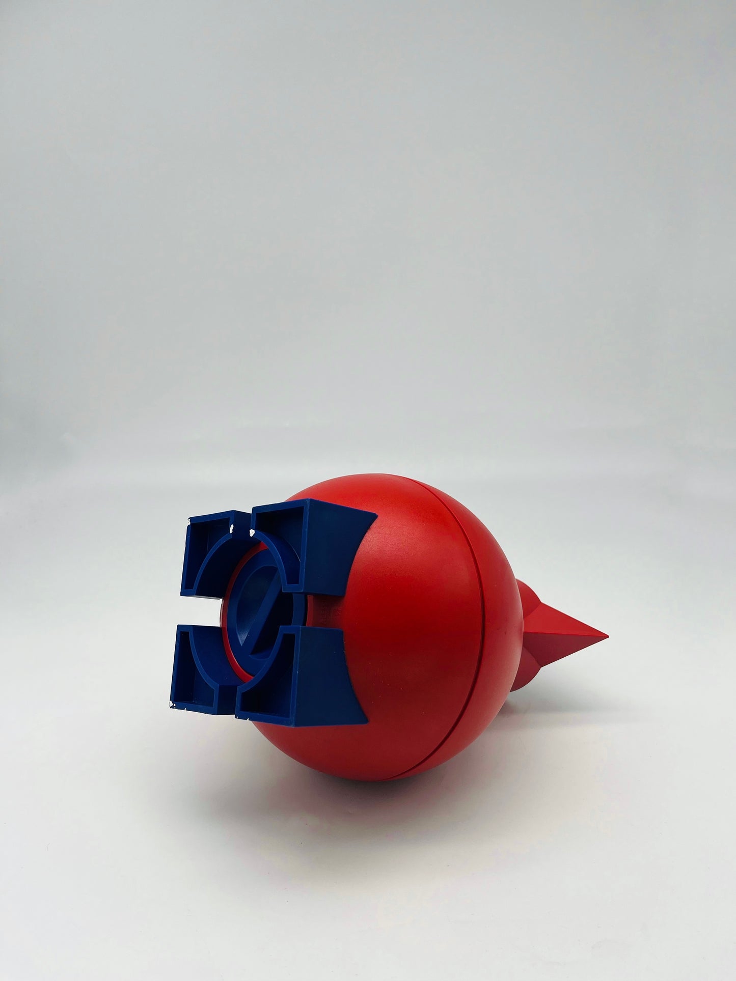 Euclid red thermos, Michael Graves, Alessi, 90s