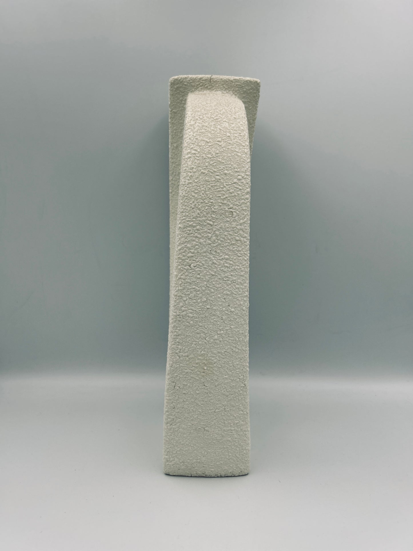 White ceramic vase, Roberto Rigon, Betoncello, 1960s