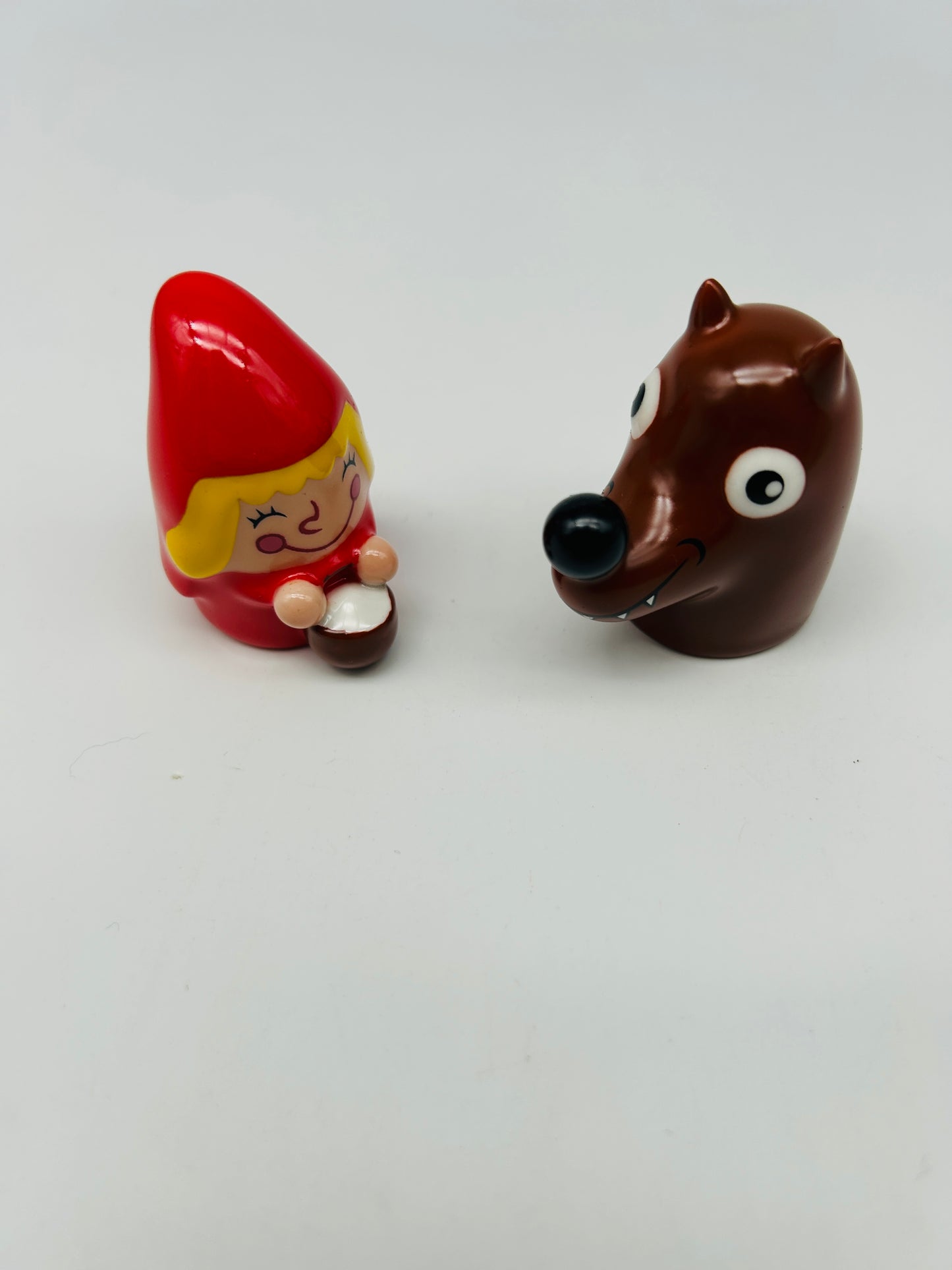 Figurines Little Red Riding Hood and the Wolf, Massimo Giacon, Alessi