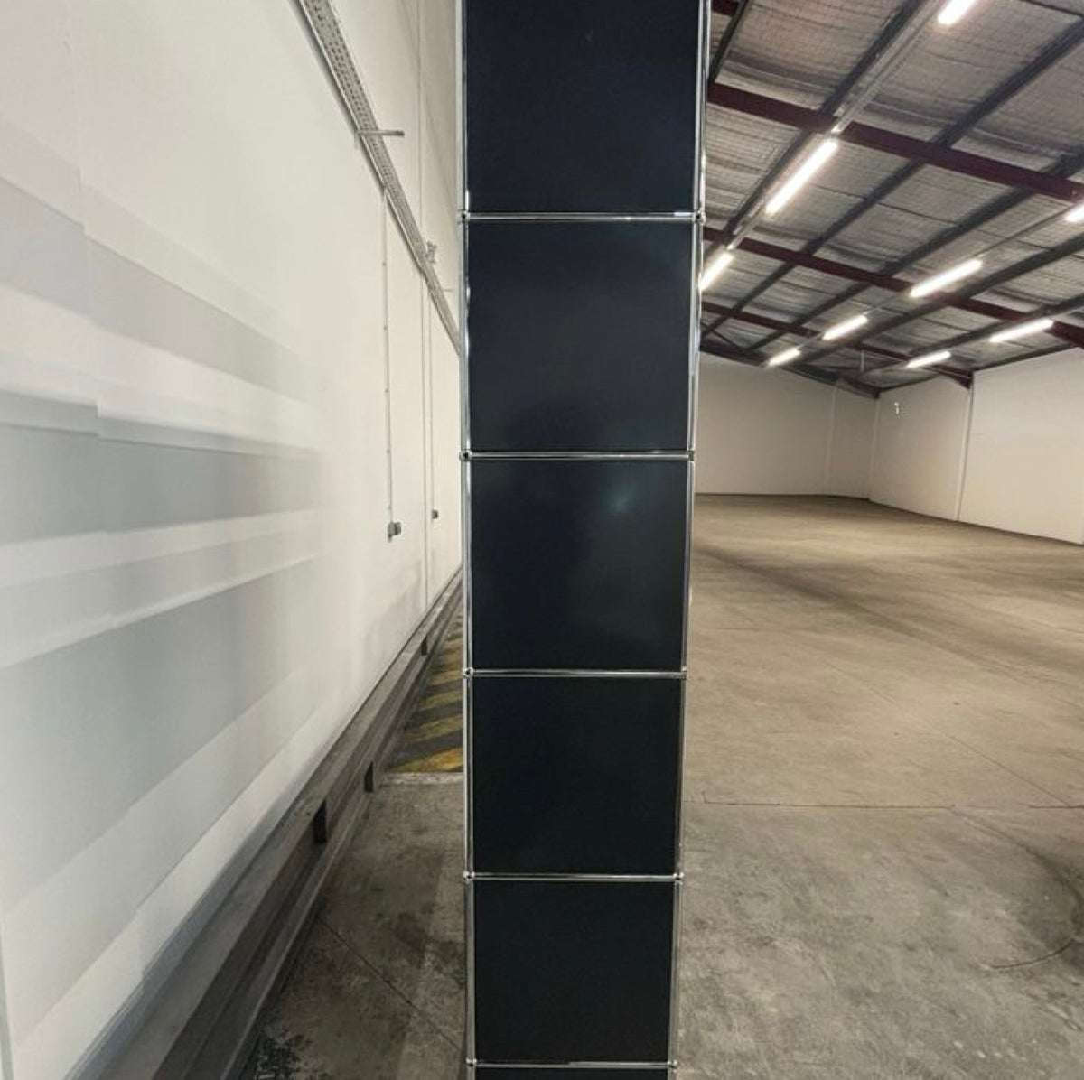 Étagère modulable USM-Haller, gris anthracite