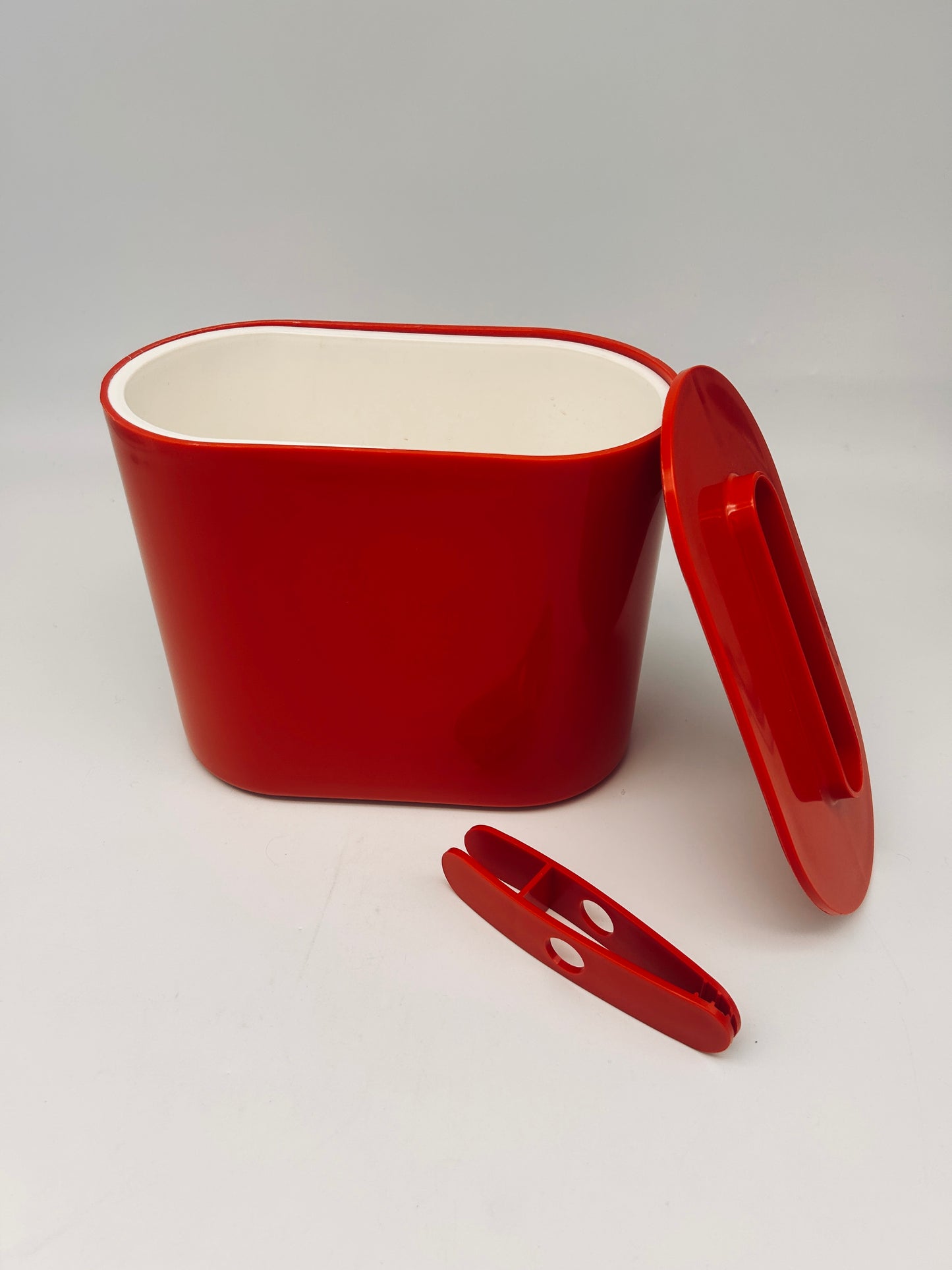 Seau à Glace ABS 8420 rouge par Giotto Stoppino pour Kartell, Italie, 1960s