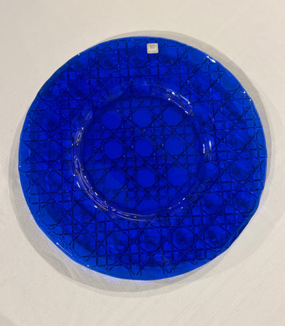 Assiette de présentation en cristal bleue, Cannage XL Dior, 80s