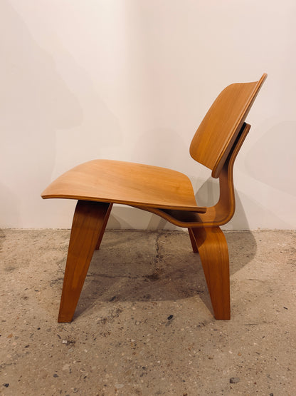 Fauteuil bas Plywood Group, Charles et  Ray Eames, 50s