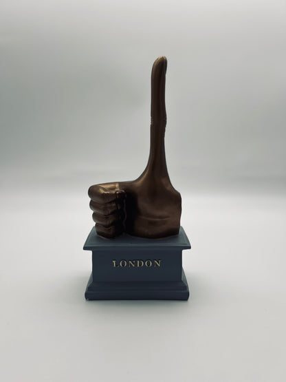 Sculpture"  Really Good Vibes "de David Shringley, 2016