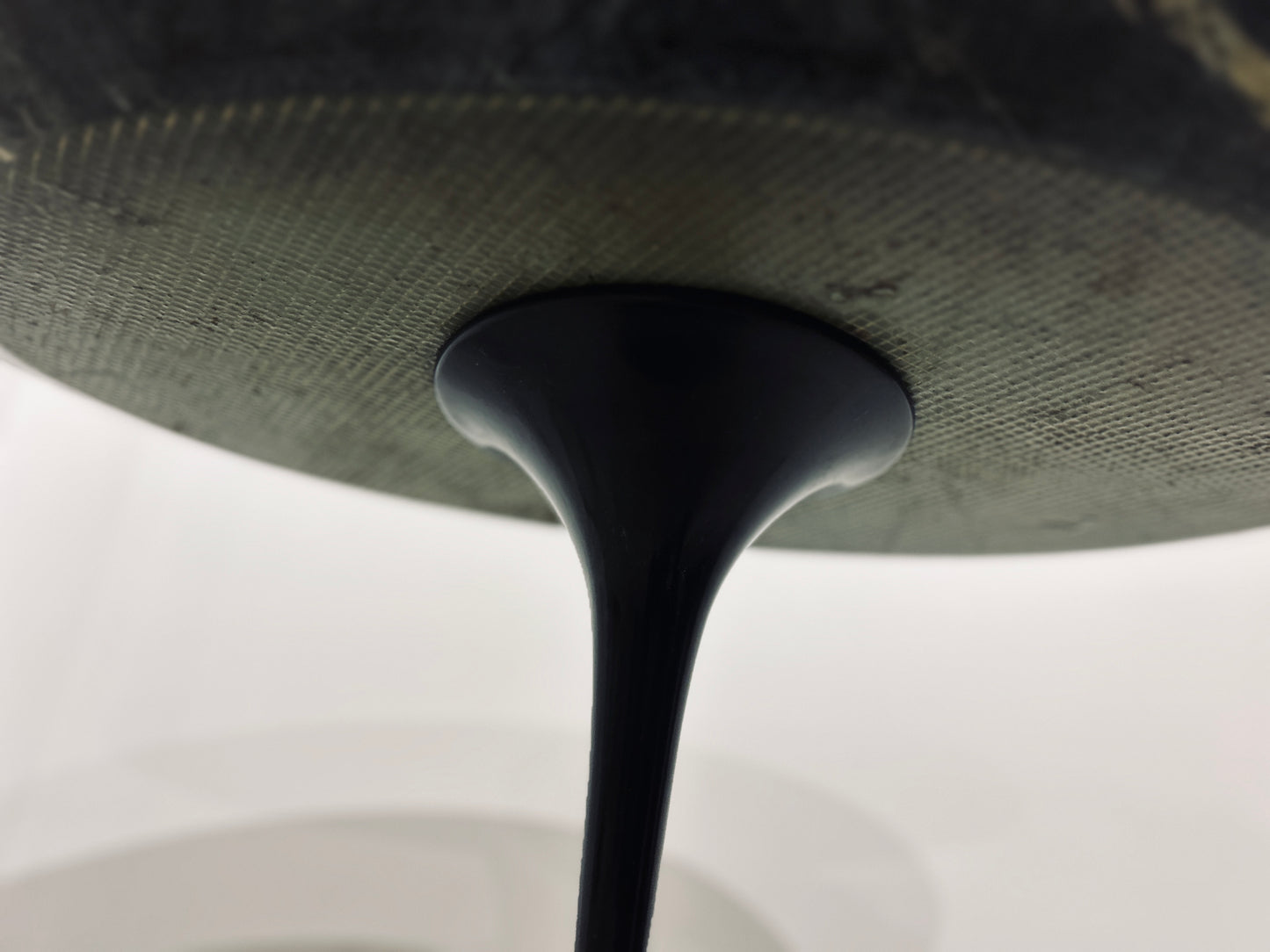 Guéridon tulipe, Eero Saarinen pour Knoll, 70s