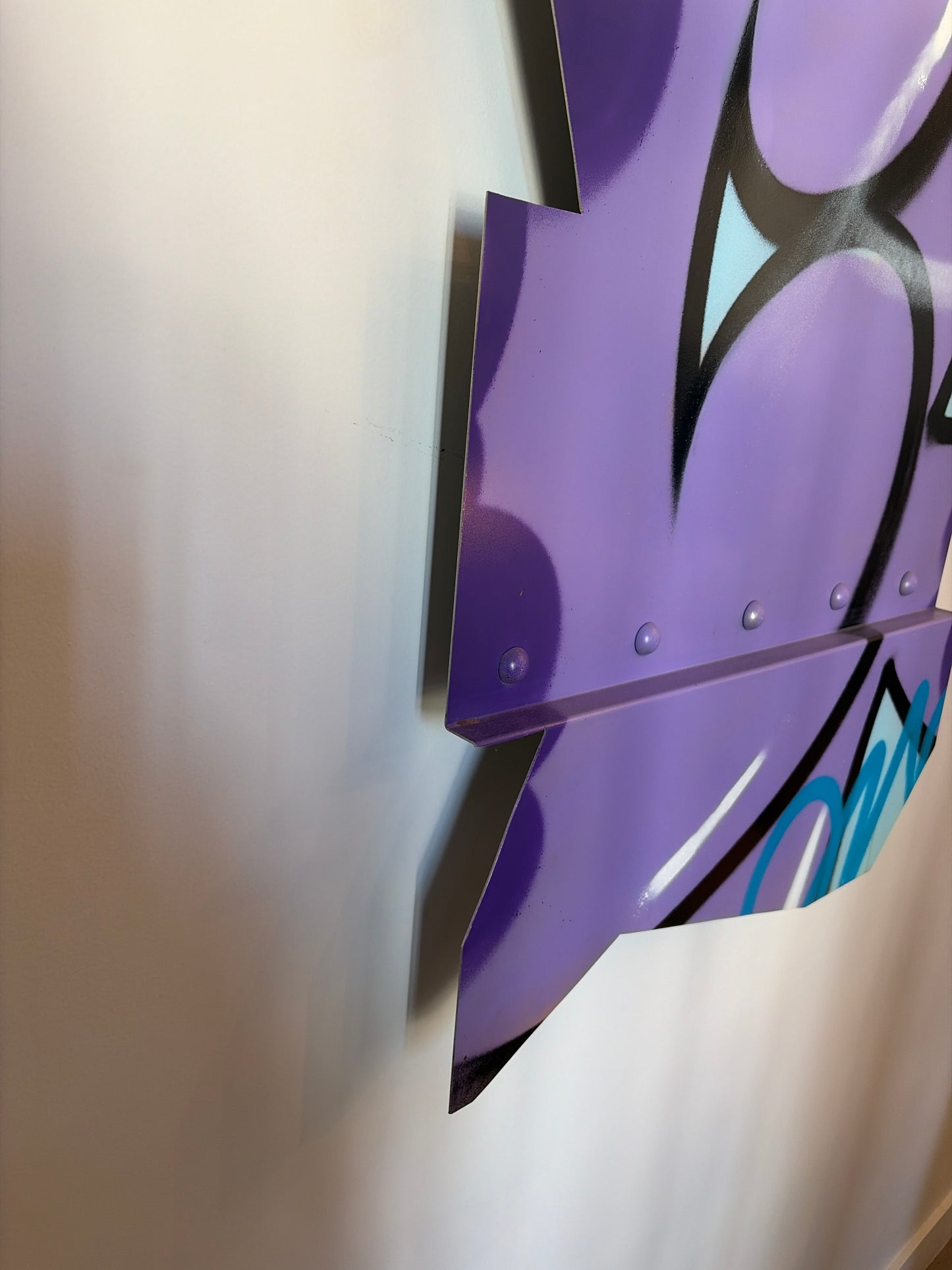 Oeuvre sur métal John "CRASH"  Matos, "Tin Machine 1 Aluminium", 2009