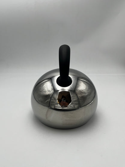 Bouilloire Stefano Giovannoni pour Alessi, 2003