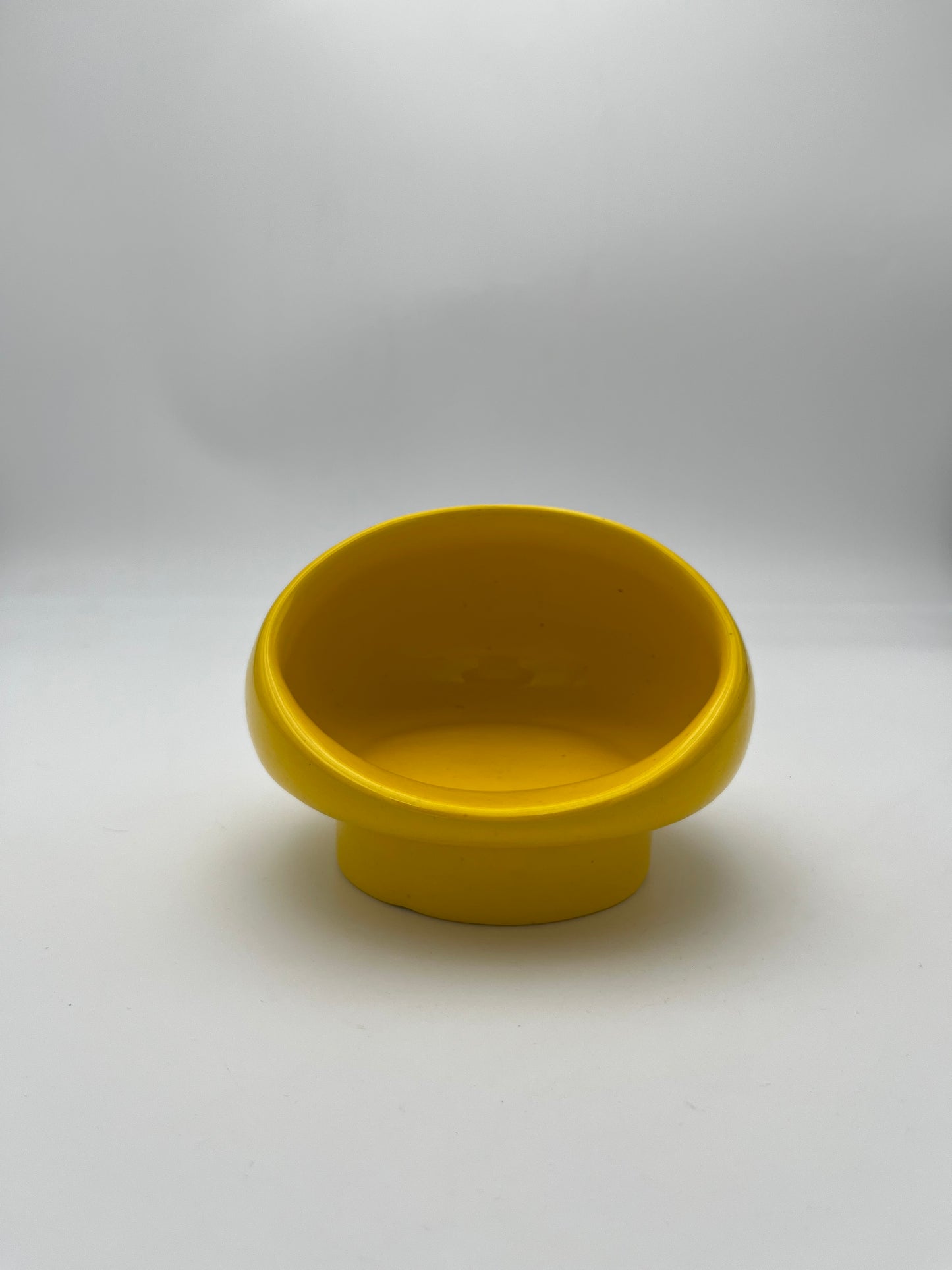 Cendrier 'space age', Marcello Cunéo pour Gabbianelli, Italie, 70s