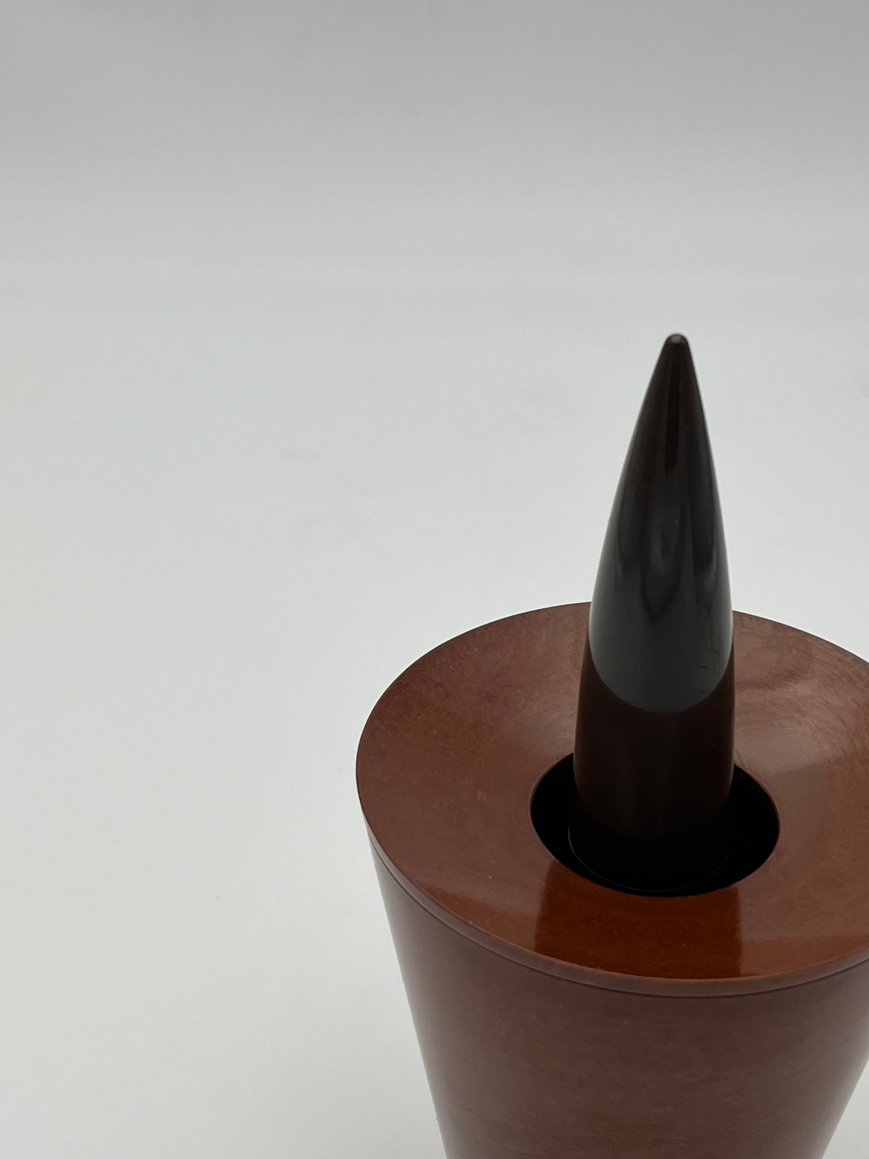 Joe Cactus' ashtray, Philippe Starck for Alessi, 90s – ERETIK DESIGN