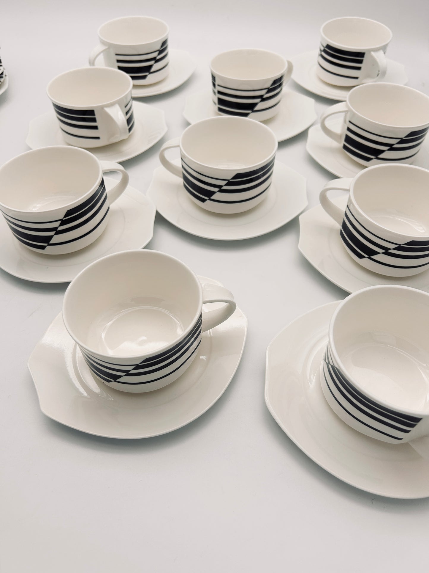 Service Alba géométrique, Villeroy&Bosch,80s