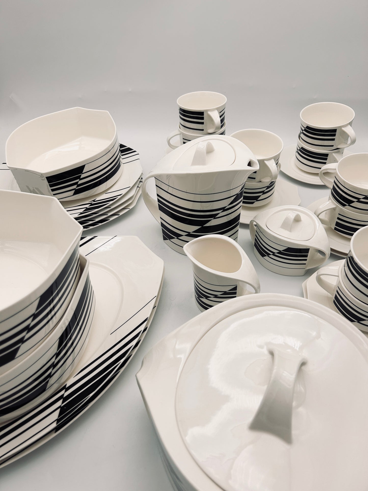 Service Alba géométrique, Villeroy&Bosch,80s