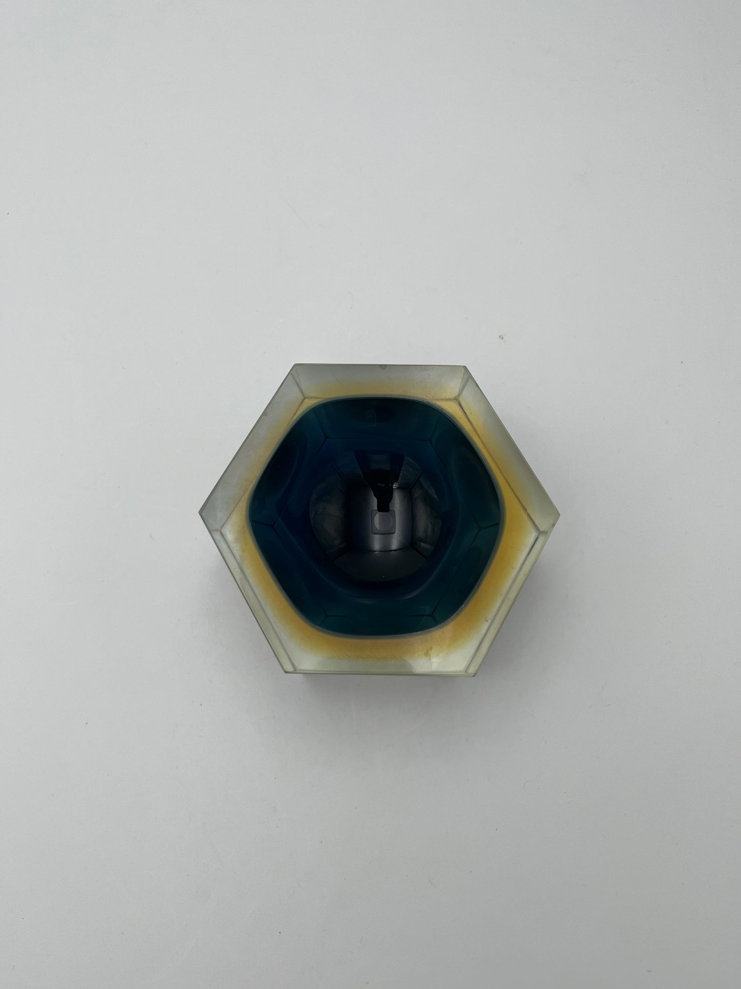 Cendrier octogonal Sommerso Bleu/Jaune, verre de Murano, Flavio Poli, Italie, 60s