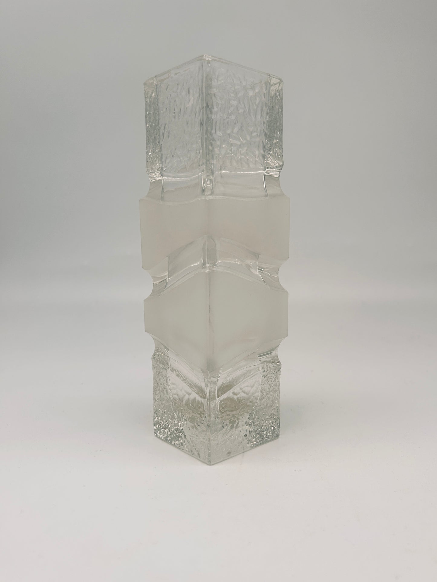 Vase brutaliste en verre, Peill & Putzler, 70s