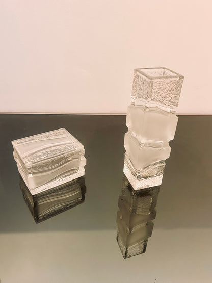Boîte brutaliste en verre, Peill & Putzler, 70s
