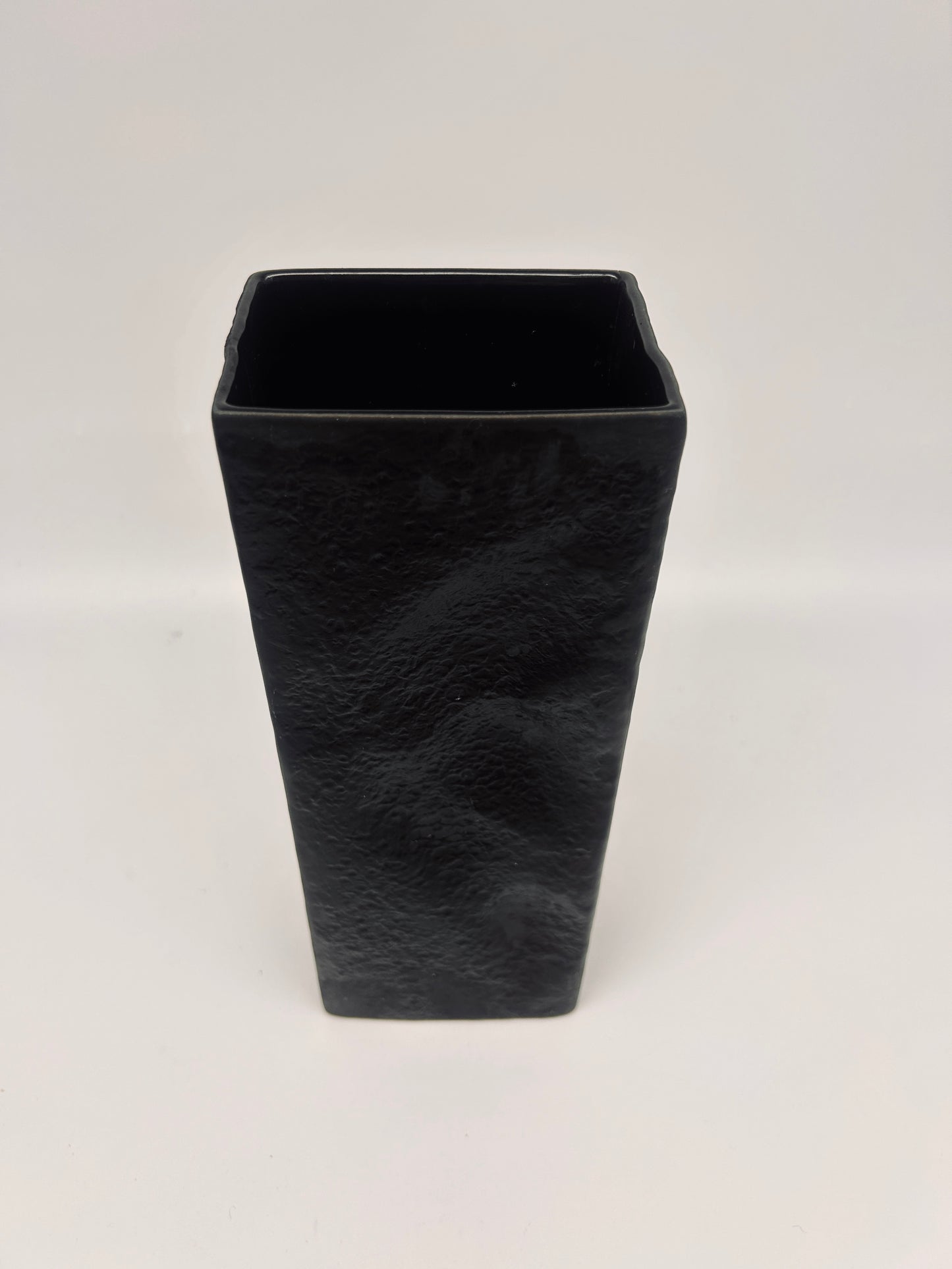Vase noir mat motif courbes, Martin Freyer, Rosenthal, 70s