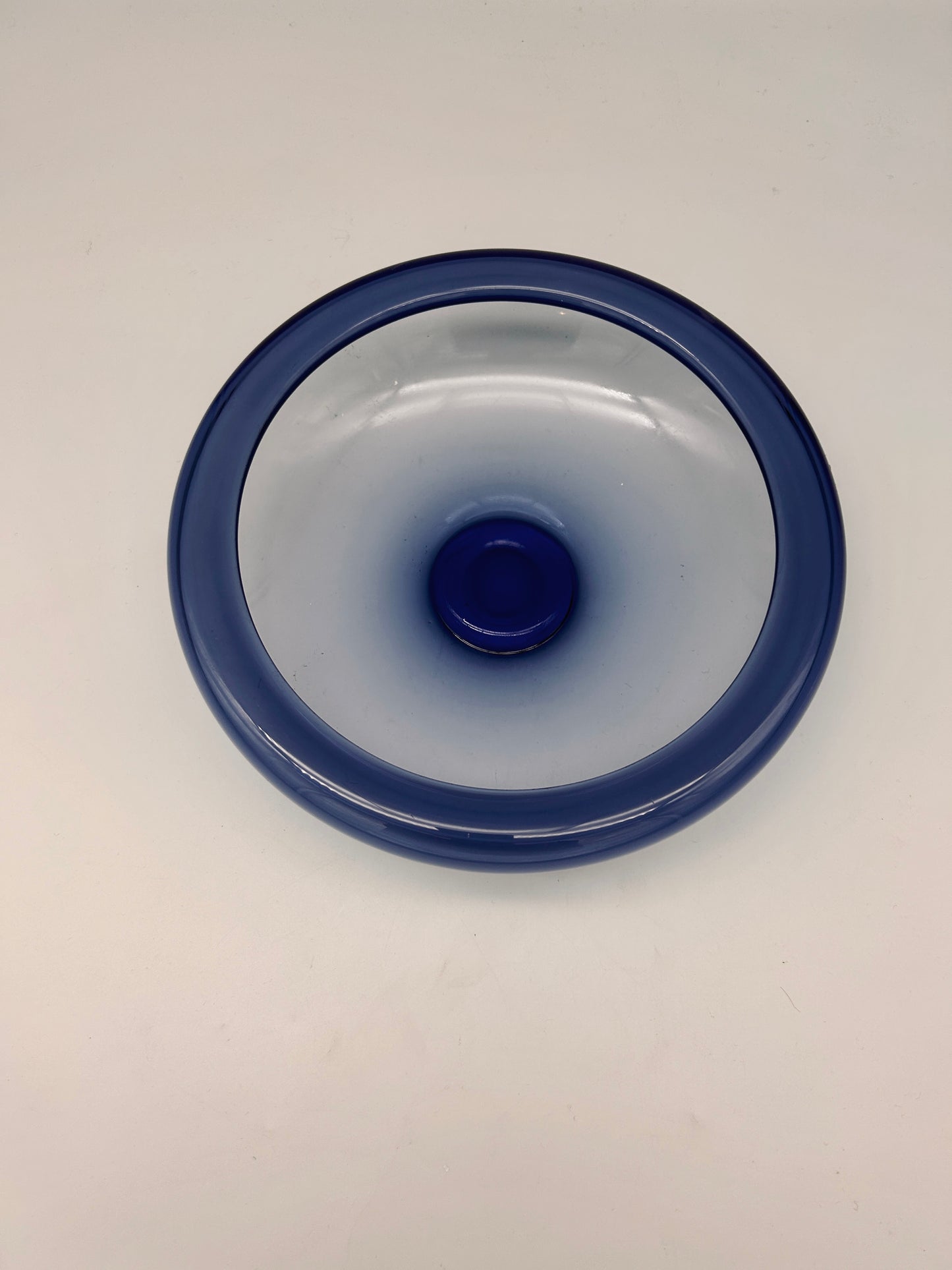 Grande coupe en verre bleu "Arne", Per Lutken, Holmegaard, 50s