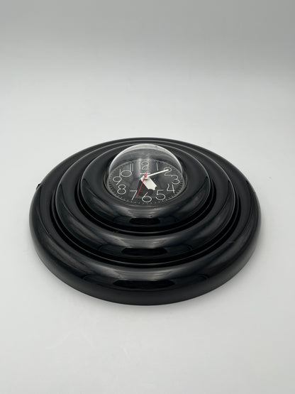 Horloge postmoderne newTime, 80s