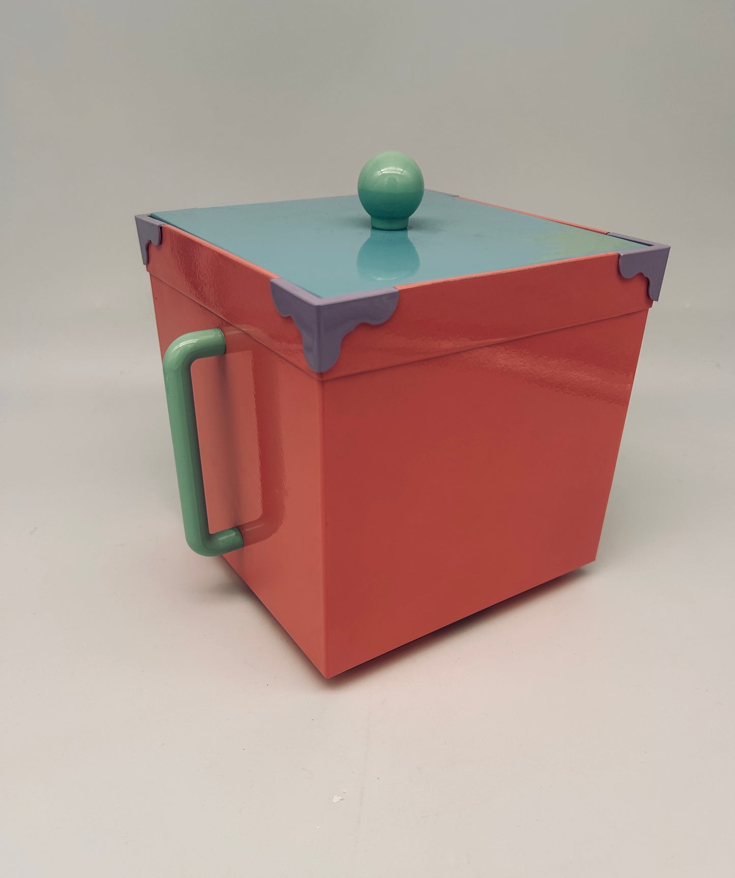 Memphis pink ice bucket, Georges Briard, Merito, Japan, 1980s