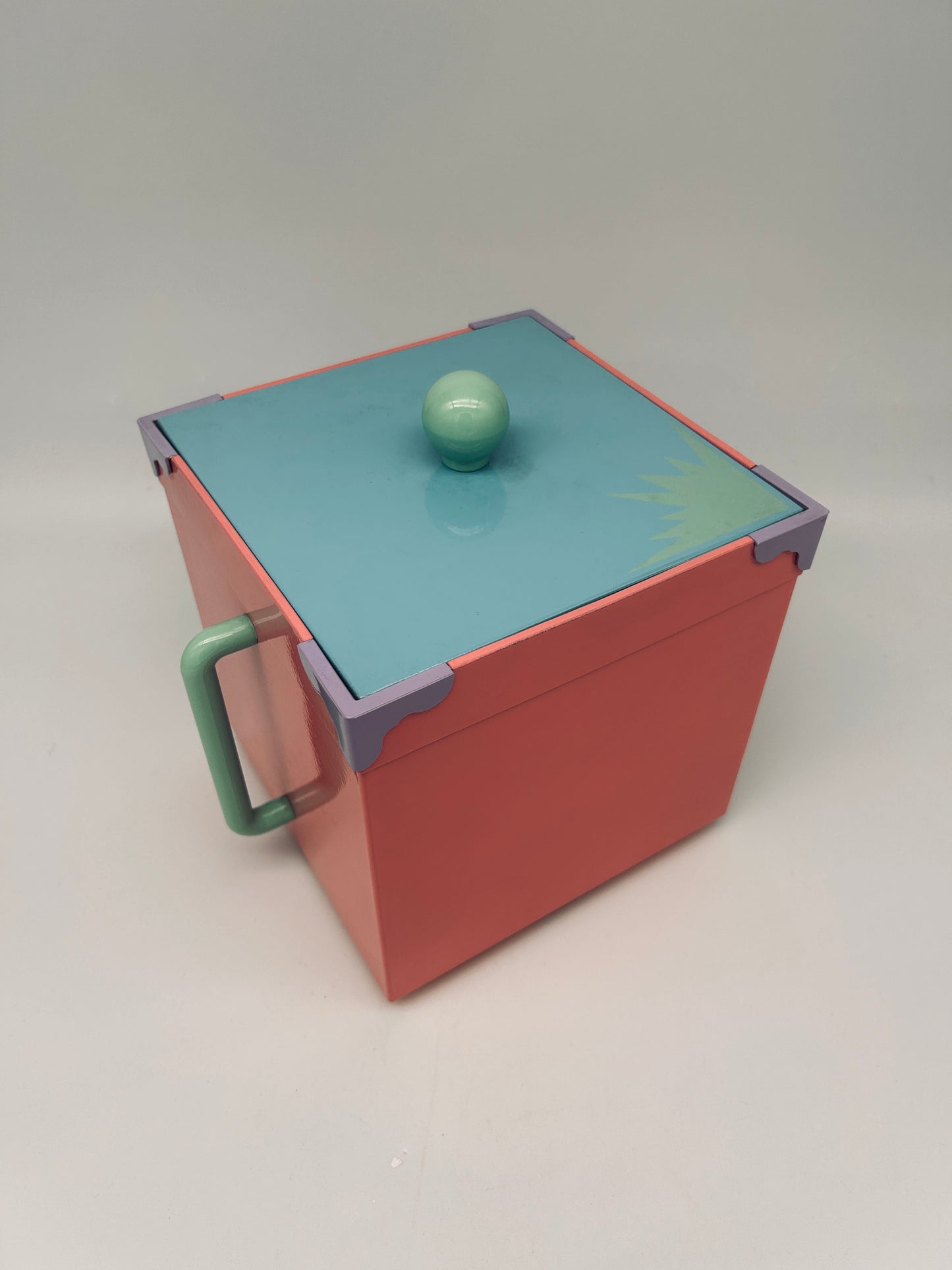 Memphis pink ice bucket, Georges Briard, Merito, Japan, 1980s