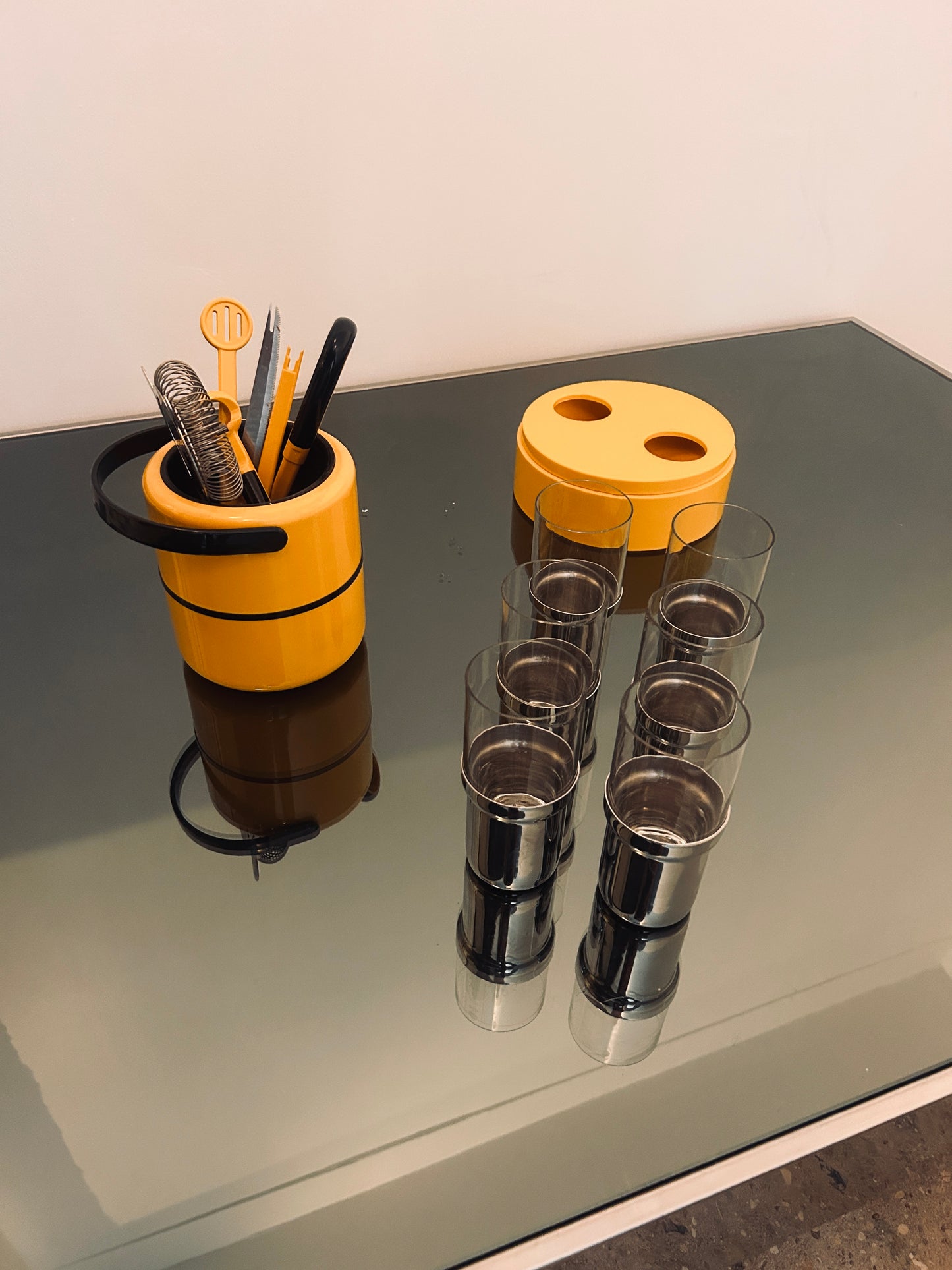 Space Age yellow ashtray, Sergio Asti, Bilumen 70s