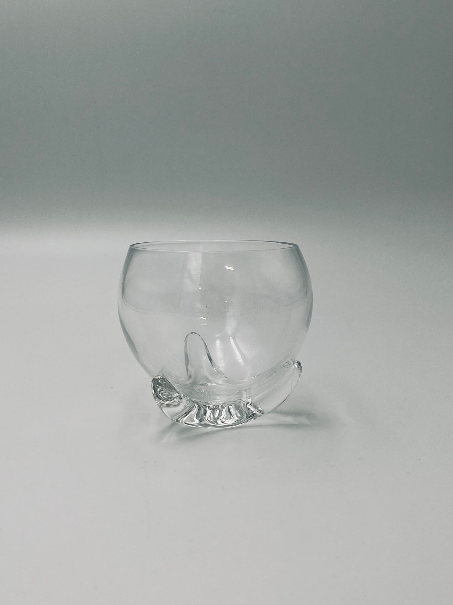 Verres tripodes, Bettina, design Future Systems, Alessi, 2008