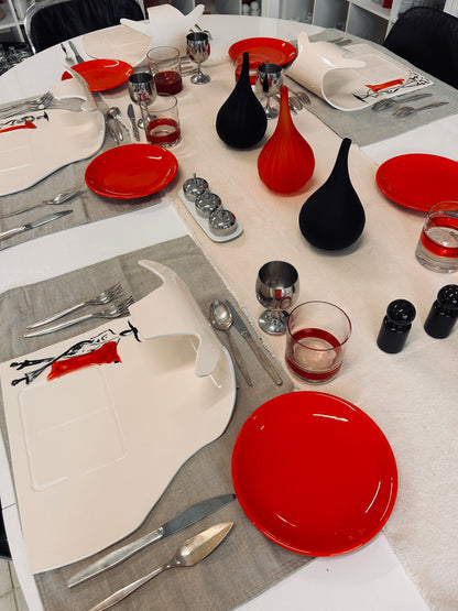 Assiettes en céramique rouges, Pagnossin, Italie, 2000s