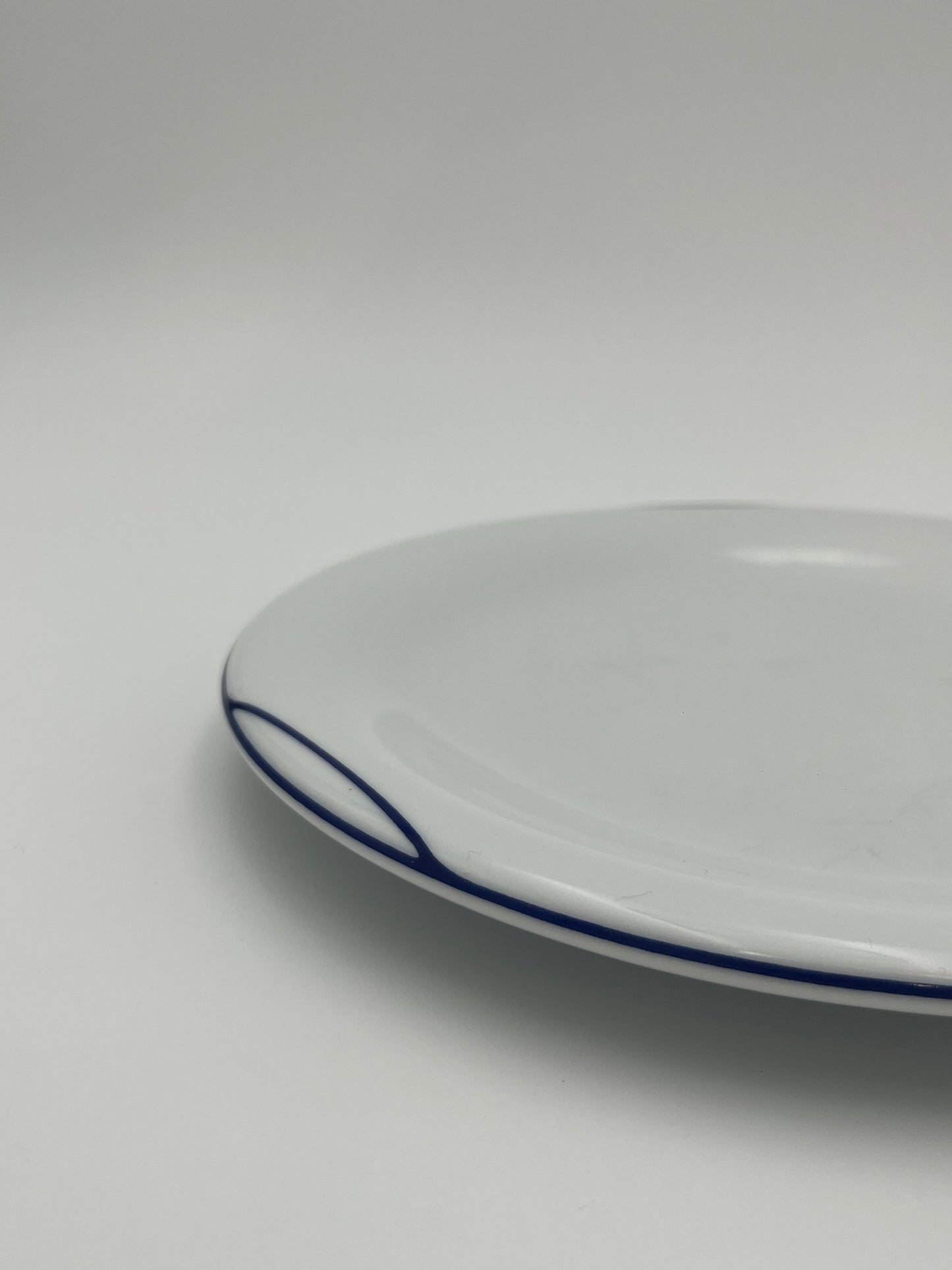 Assiettes Tendentse Alessi, Guido Venturini, Italy, 2002