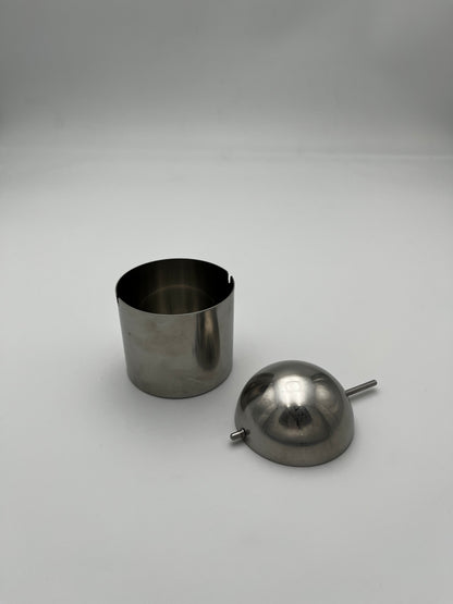 Cendrier à bascule, Arne Jacobsen, Ligne Cylinda, Stelton