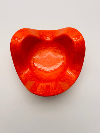 Vide-Poches orange émaillé Bertoncello par Roberto Rigon, 70s