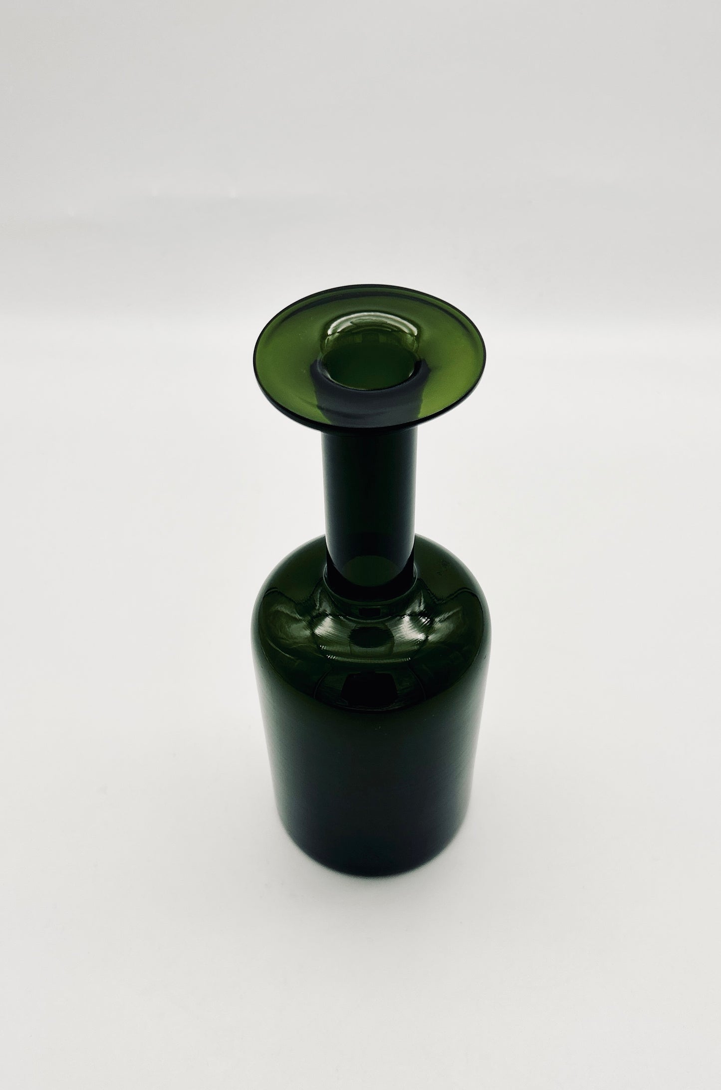 Vase en verre vert, Otto Brauer, Holmegaard, 60s